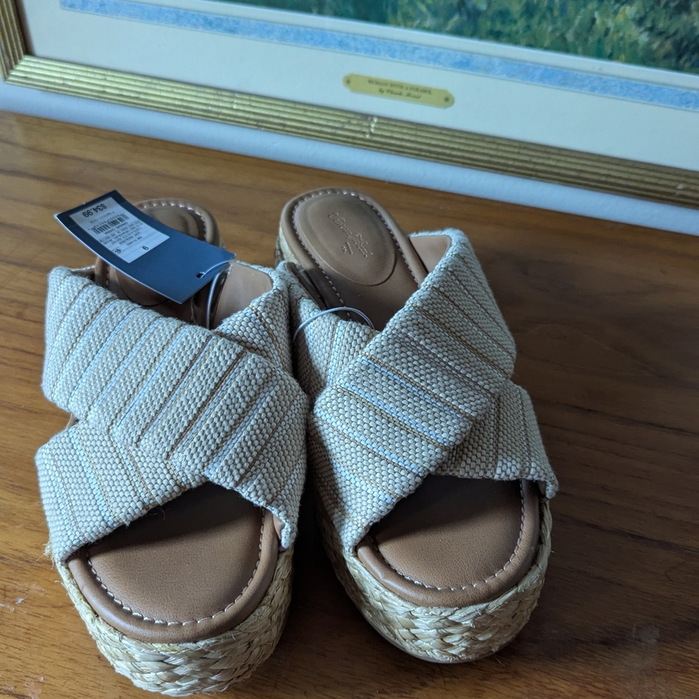 Cream Espadrille Shoes with Criss-Cross Design